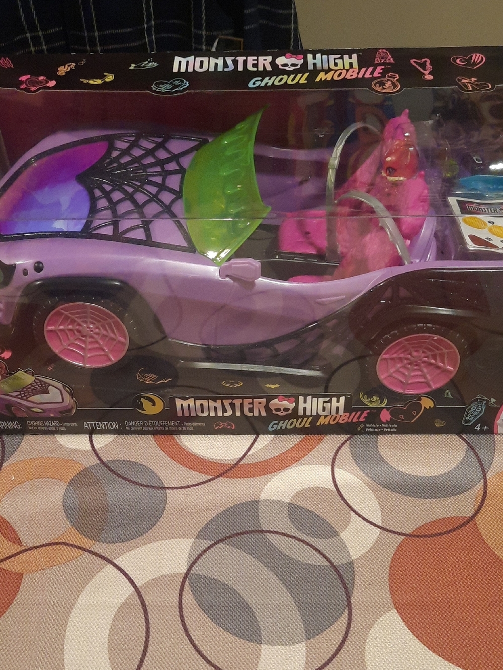 2022 Mattel - Monster High Ghoul Mobile - New with Accessories